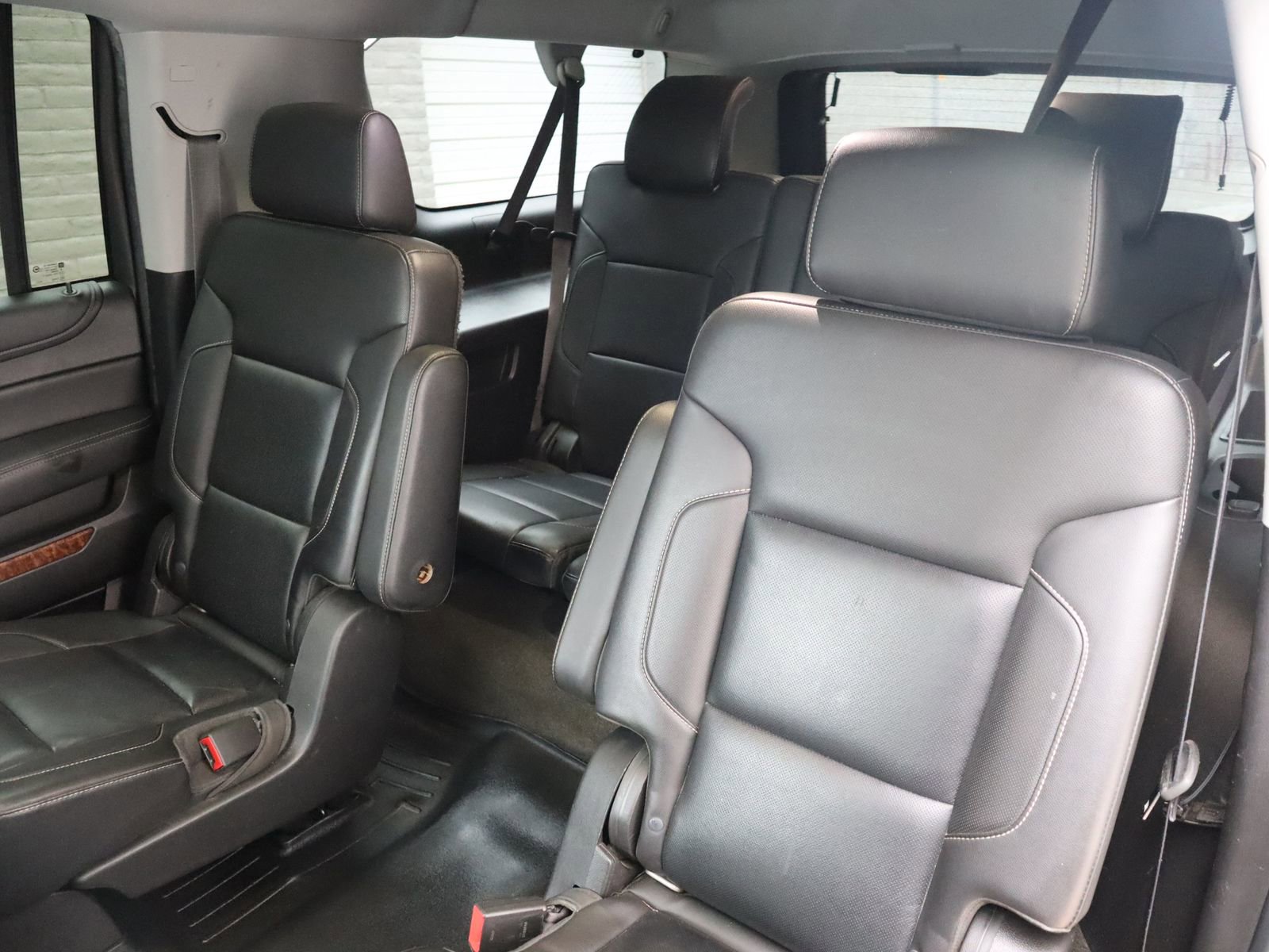 Used 2015 Chevrolet Suburban LTZ AWD/4WD image 48