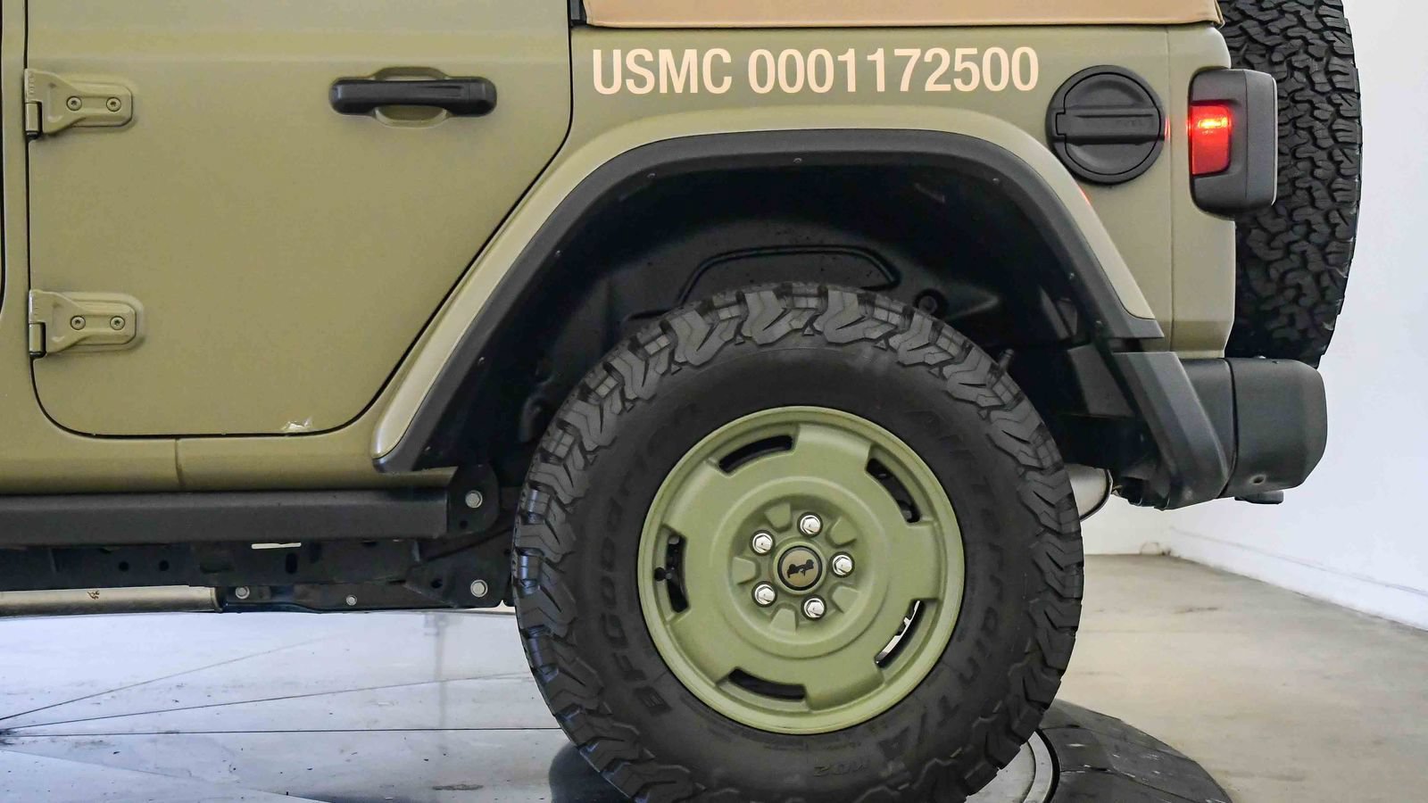 Used 2025 Jeep Wrangler Unlimited Sport S 4xe AWD/4WD image 11