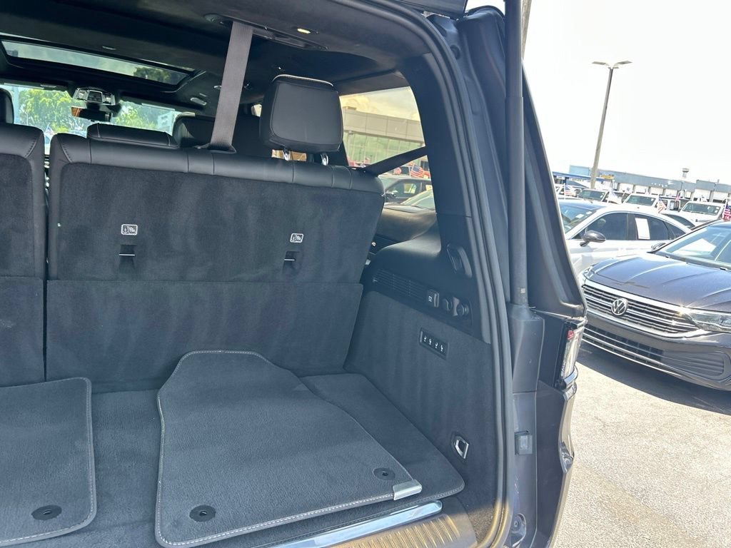 Used 2024 Jeep Grand Wagoneer Series II w/ Quick Order Packagew 28T AWD/4WD image 35