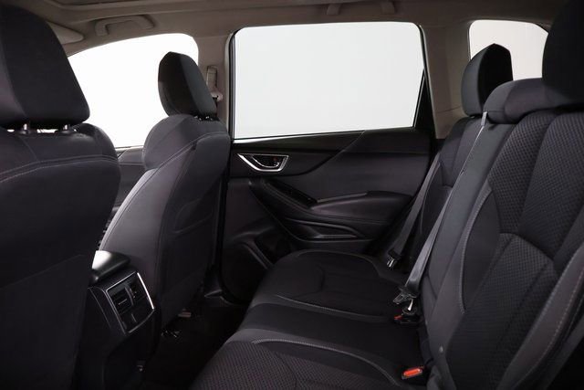Used 2022 Subaru Forester Premium AWD/4WD image 31