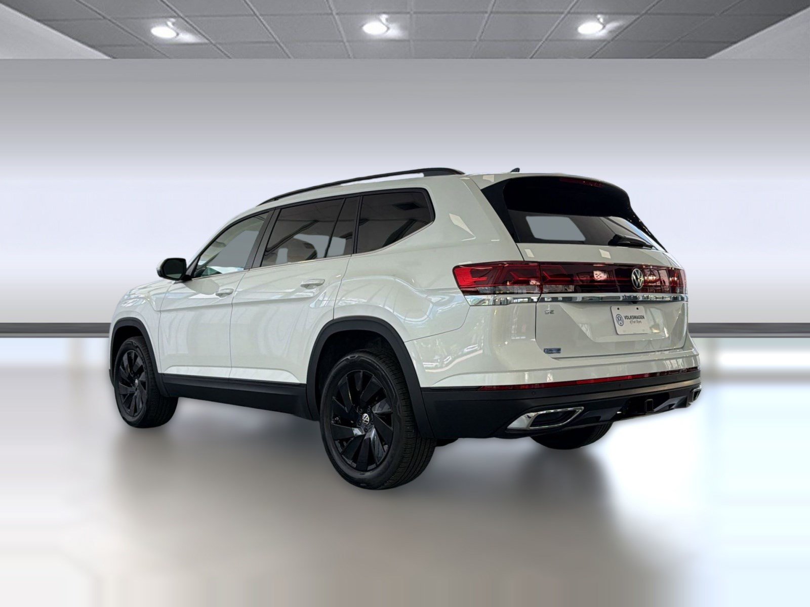 New 2026 Volkswagen Atlas SE FWD image 3