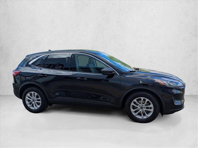 Used 2022 Ford Escape SE w/ Convenience Package FWD image 4