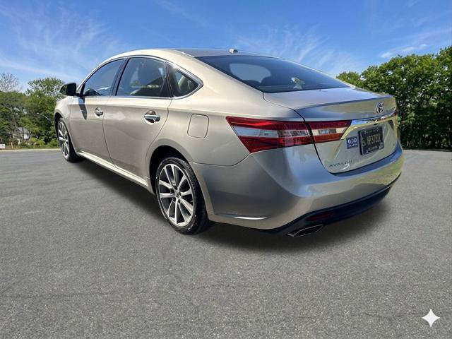Used 2014 Toyota Avalon XLE Touring FWD image 4