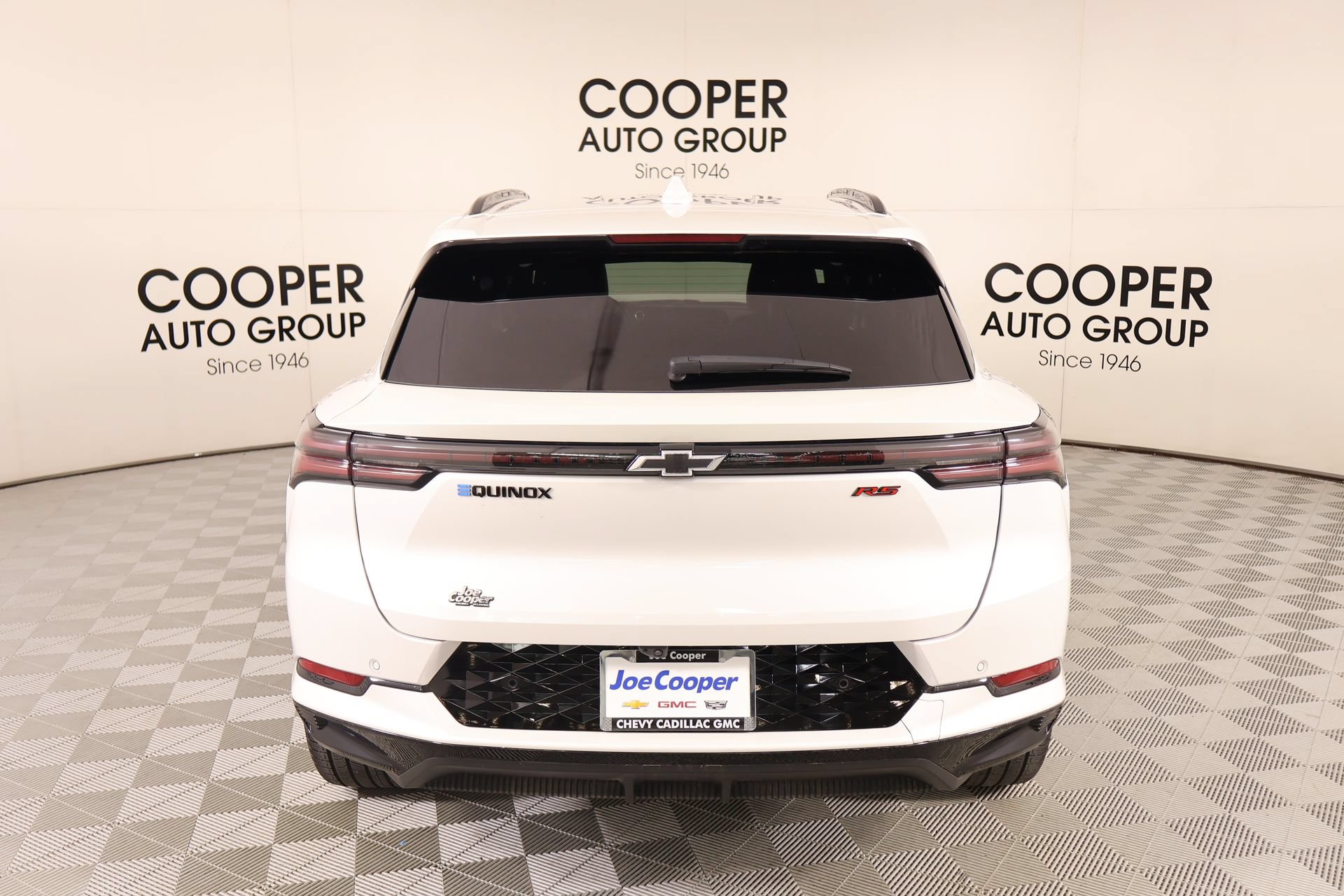 Used 2025 Chevrolet Equinox EV RS FWD image 21