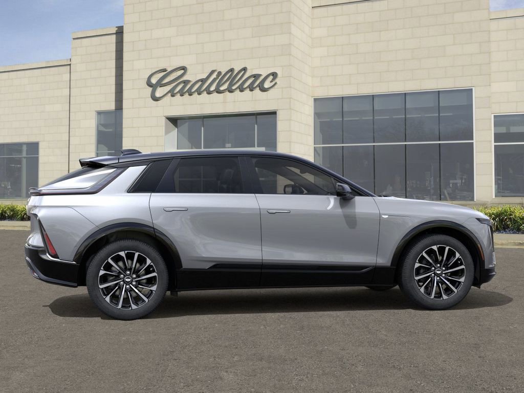 New 2026 Cadillac Lyriq Sport image 5