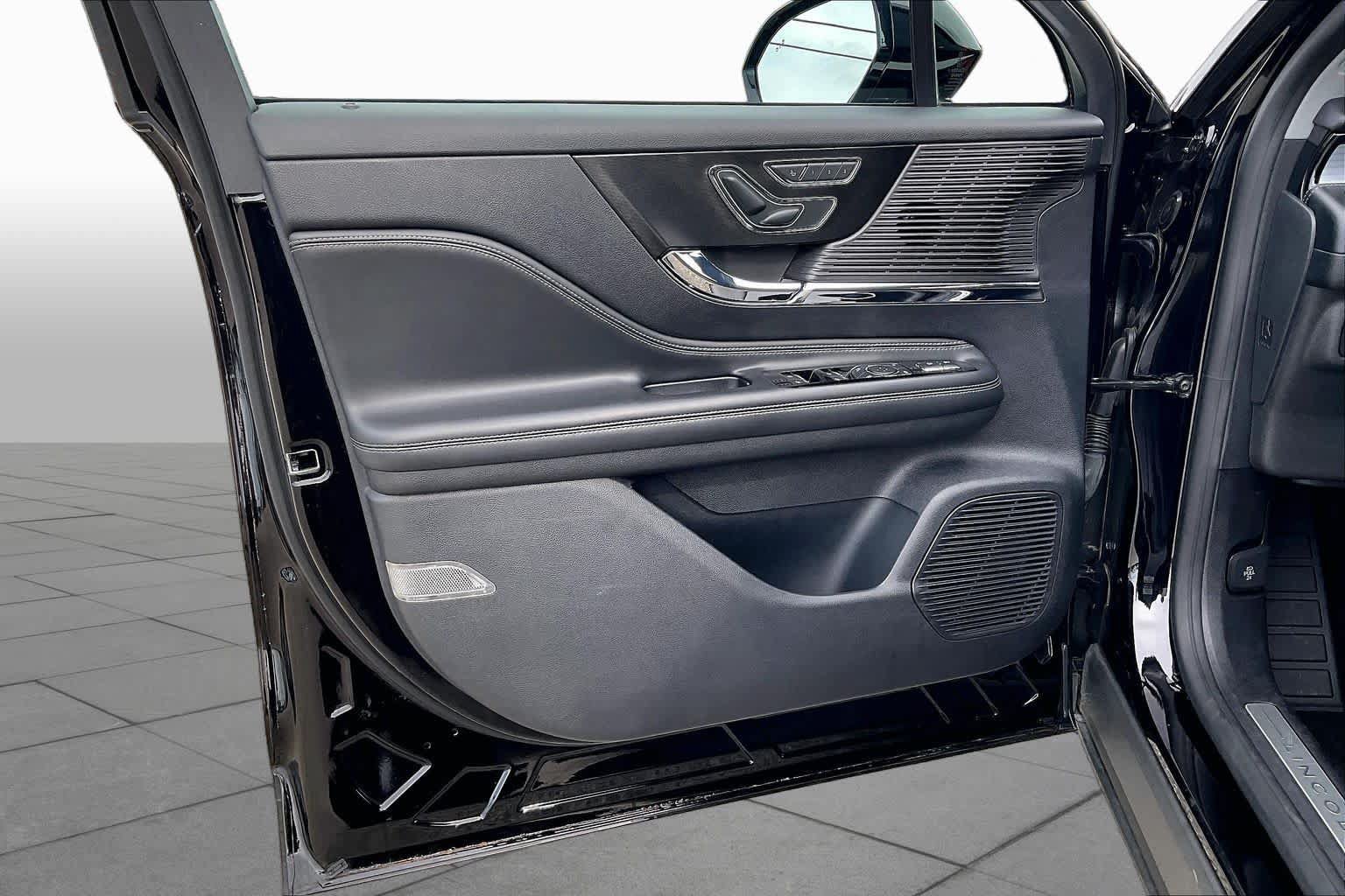 Used 2020 Lincoln Corsair FWD image 20