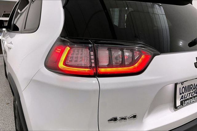Used 2021 Jeep Cherokee Latitude w/ Comfort Safety Group AWD/4WD image 47
