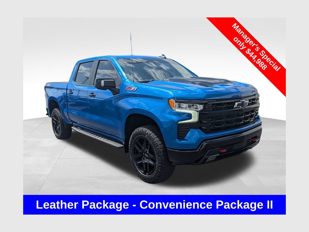 Used 2022 Chevrolet Silverado 1500 LT Trail Boss w/ LT Trail Boss Premium Package AWD/4WD image 1