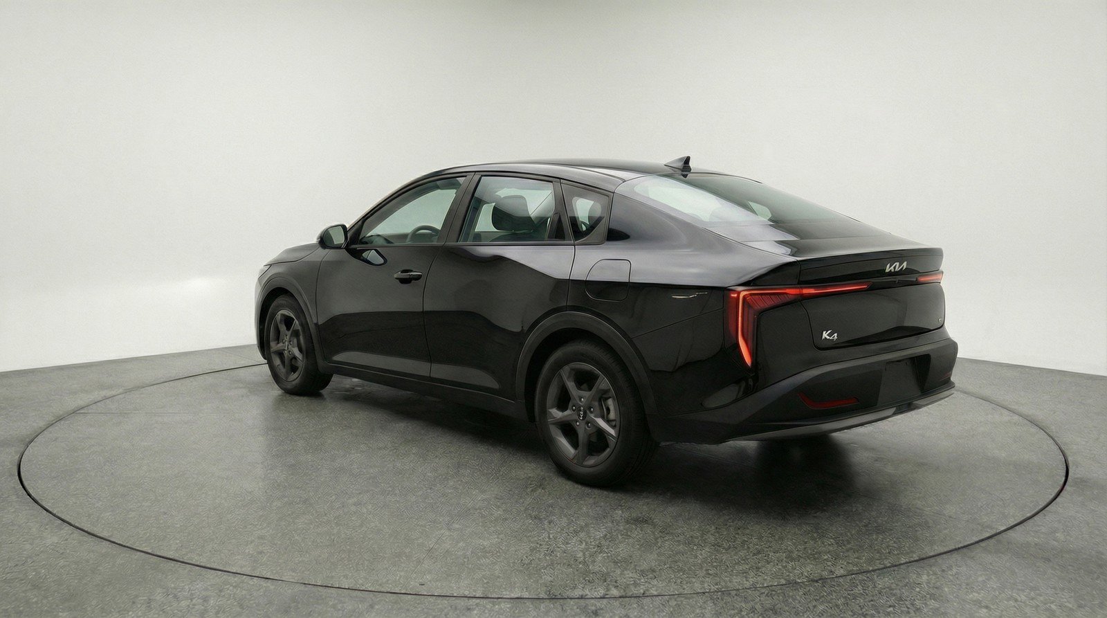 Used 2025 Kia K4 LXS image 6