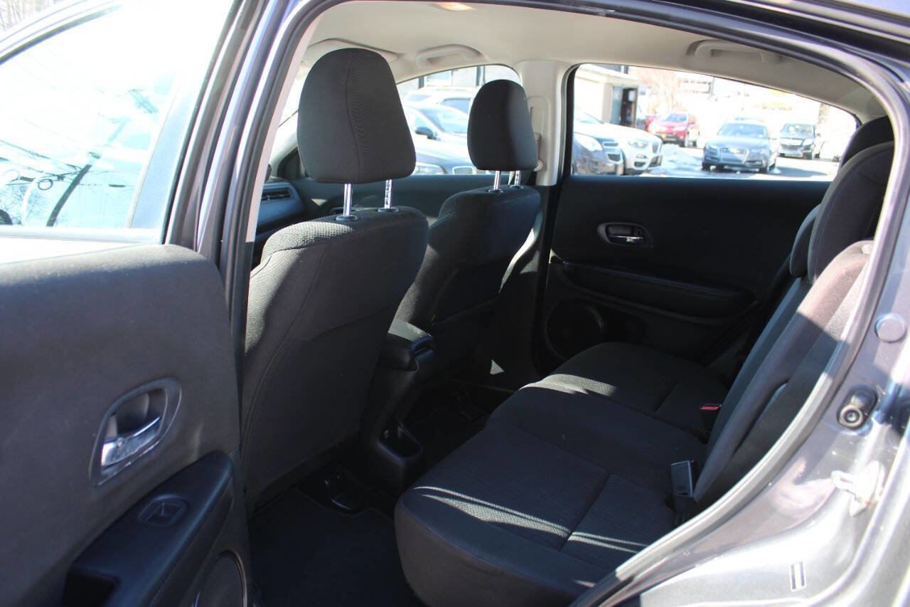 Used 2016 Honda HR-V LX image 25