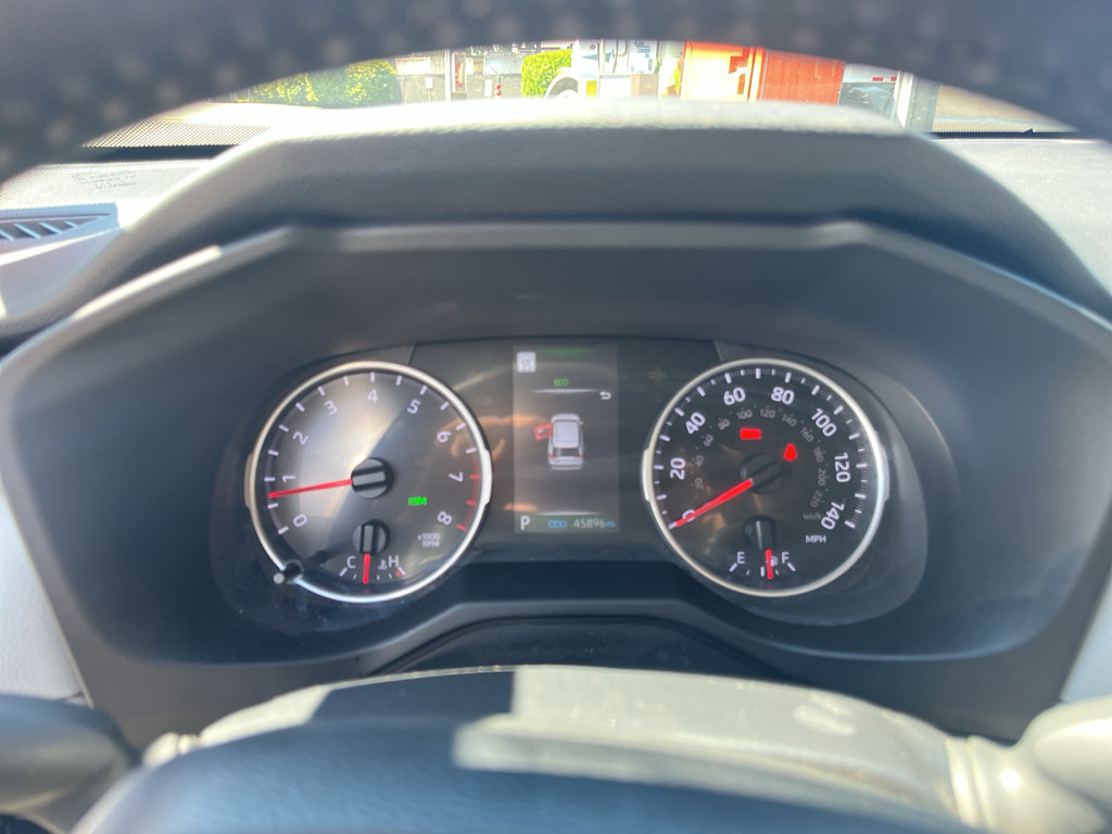 Used 2021 Toyota RAV4 XLE w/ Convenience Package AWD/4WD image 25