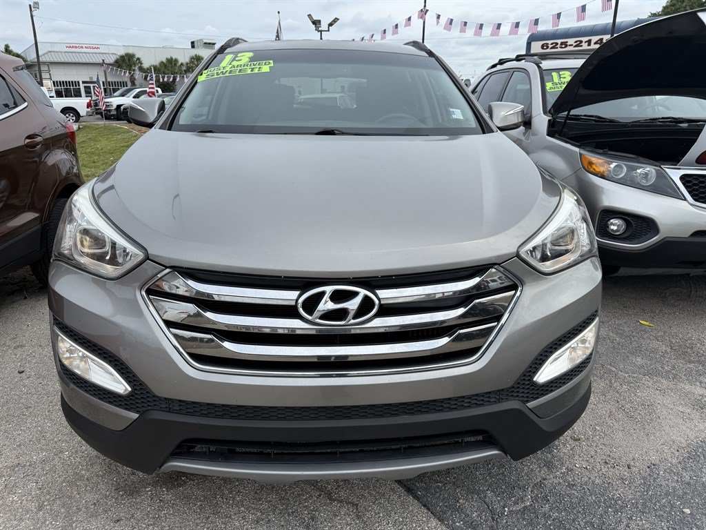 Used 2013 Hyundai Santa Fe Sport 2.0T FWD image 2