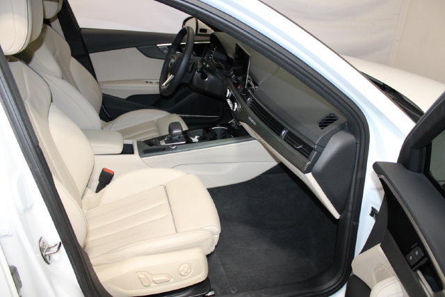 Used 2023 Audi A4 2.0T Prestige AWD/4WD image 13