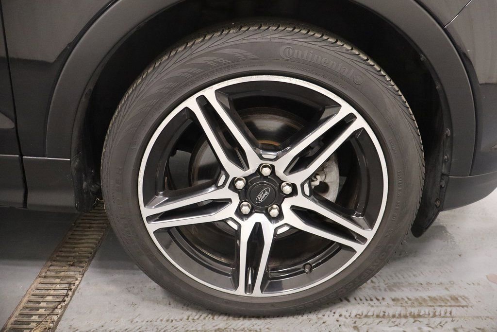 Used 2019 Ford Escape SEL image 27