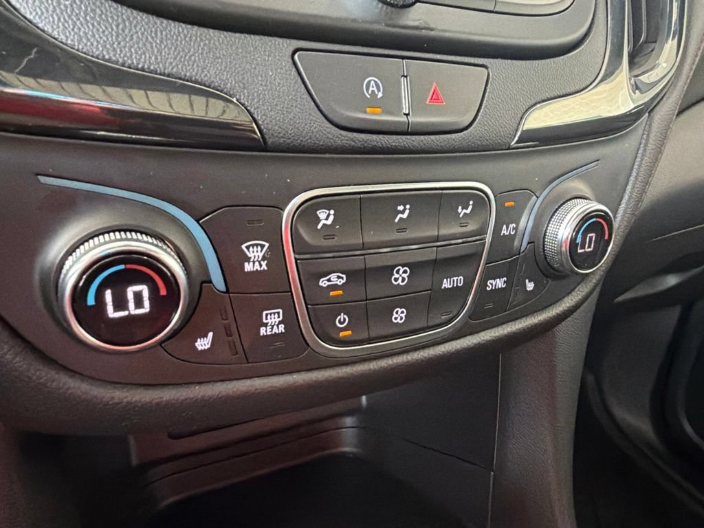 Used 2023 Chevrolet Equinox RS w/ RS Plus Package AWD/4WD image 11