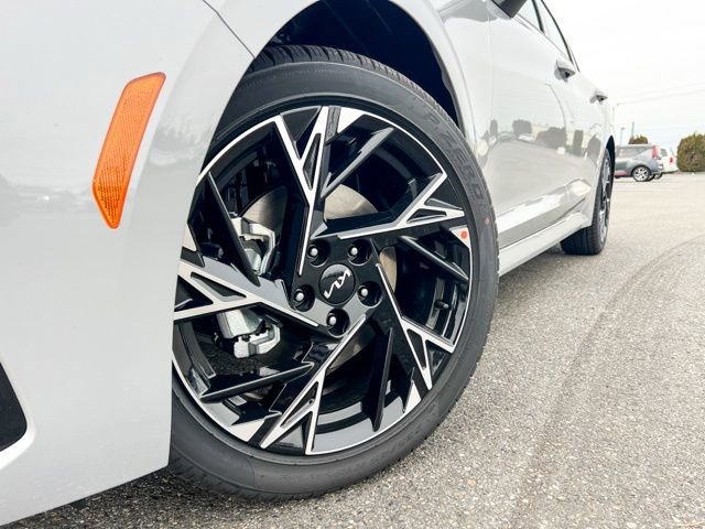 New 2026 Kia K5 GT-Line image 2