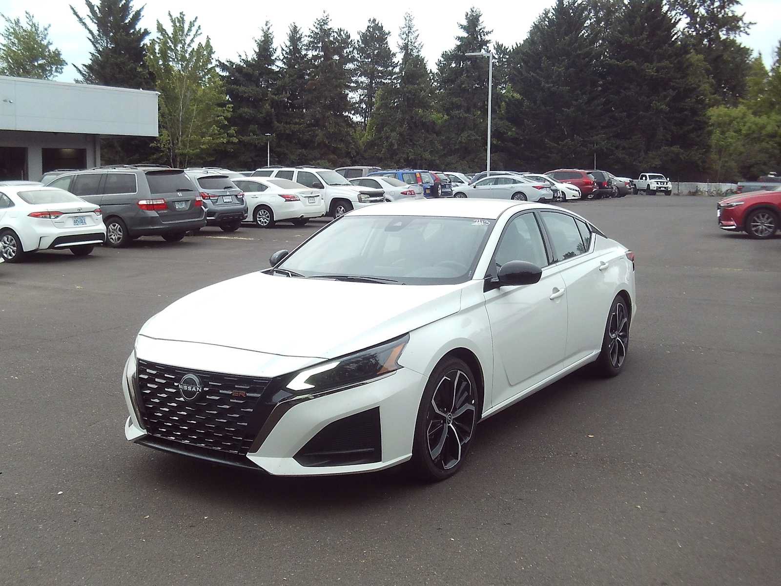 Used 2024 Nissan Altima 2.5 SR FWD video 1