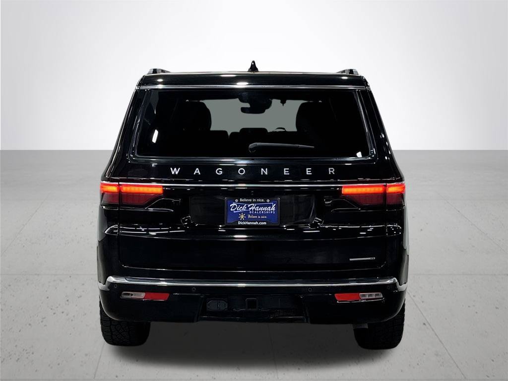 Used 2024 Jeep Wagoneer Series II AWD/4WD image 11