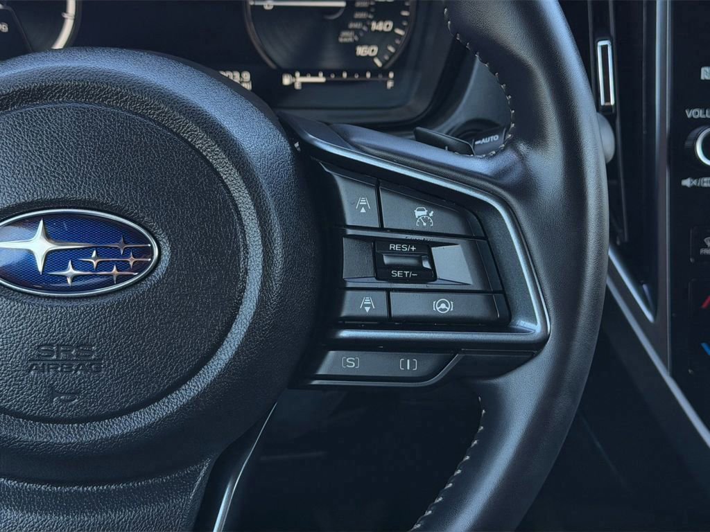Used 2025 Subaru Forester Limited image 18