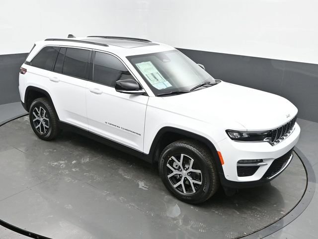 New 2025 Jeep Grand Cherokee Limited w/ Luxury Tech Group II image 44