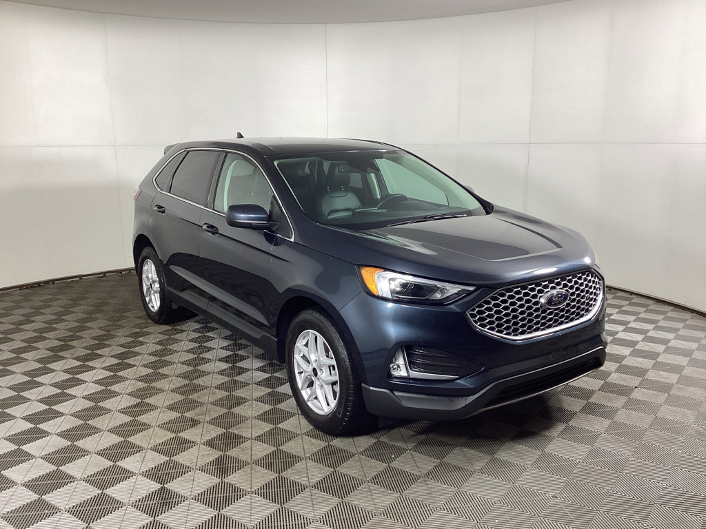 Used 2023 Ford Edge SEL w/ Convenience Package image 1