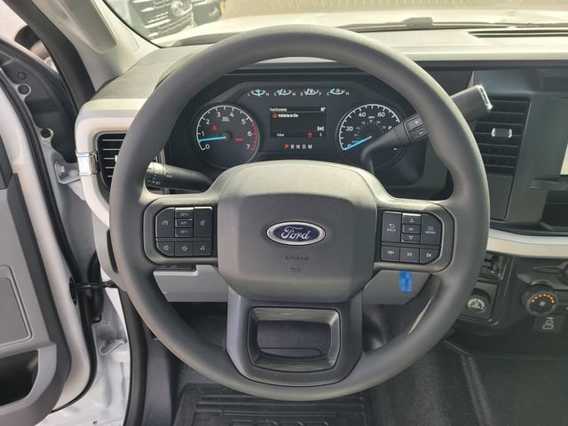 New 2026 Ford F250 XL w/ XL Chrome Package RWD image 9