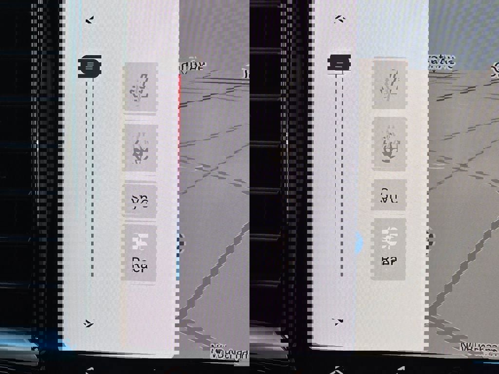 New 2026 Chrysler Pacifica Select image 18