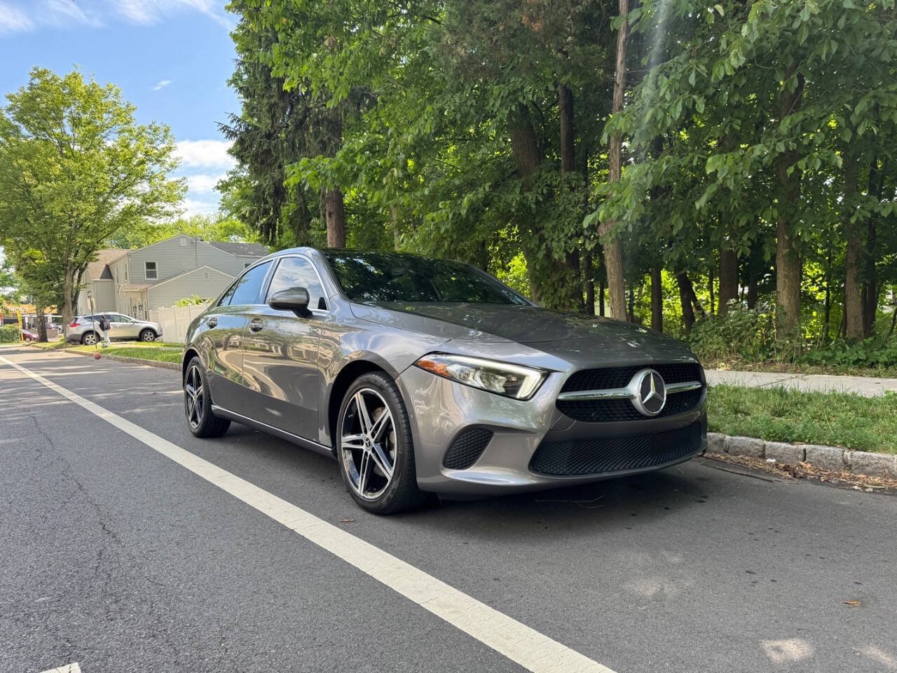 Used 2019 Mercedes-Benz A 220 image 2