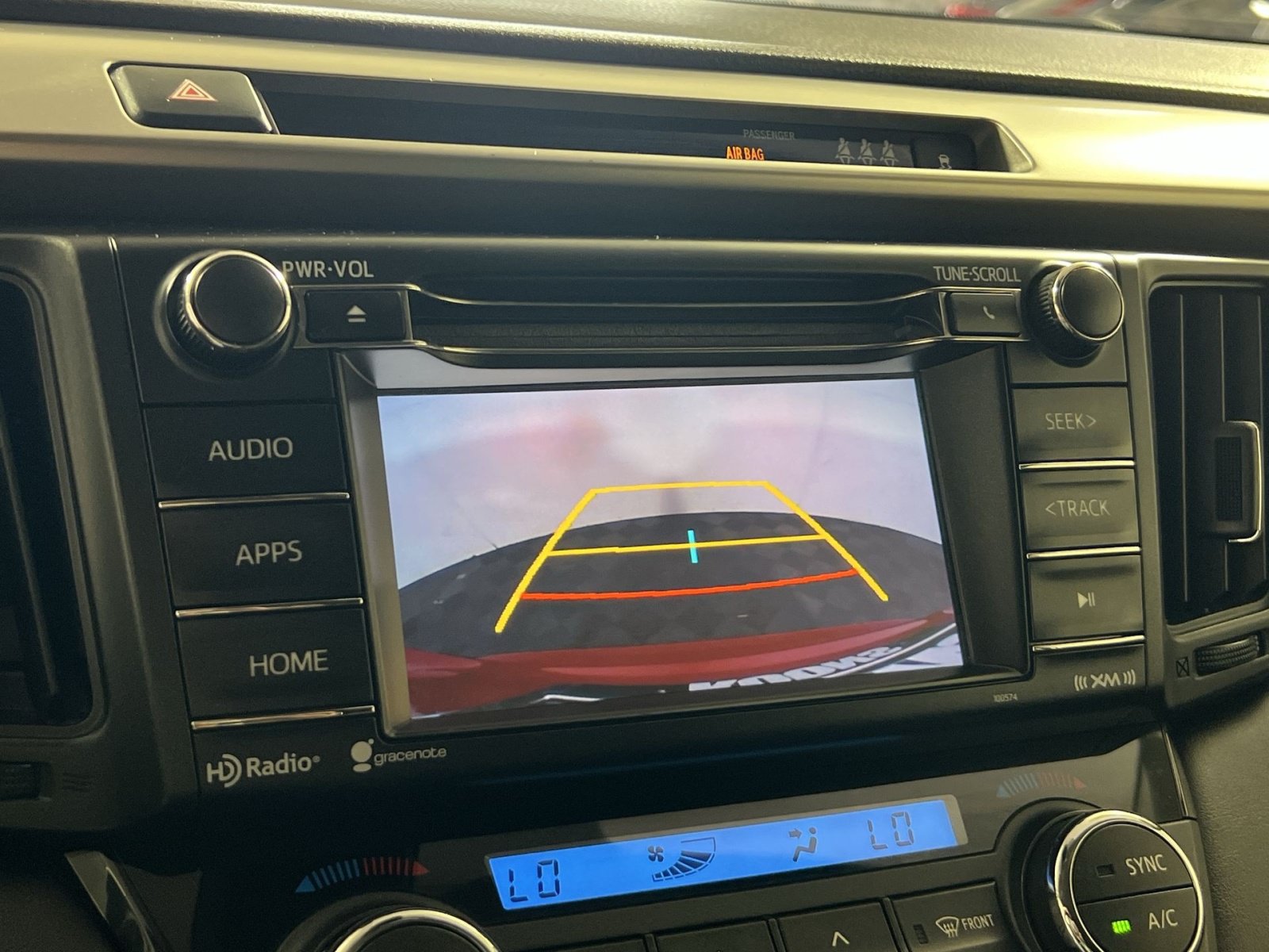 Used 2017 Toyota RAV4 XLE w/ Carpet Mat Package AWD/4WD image 19