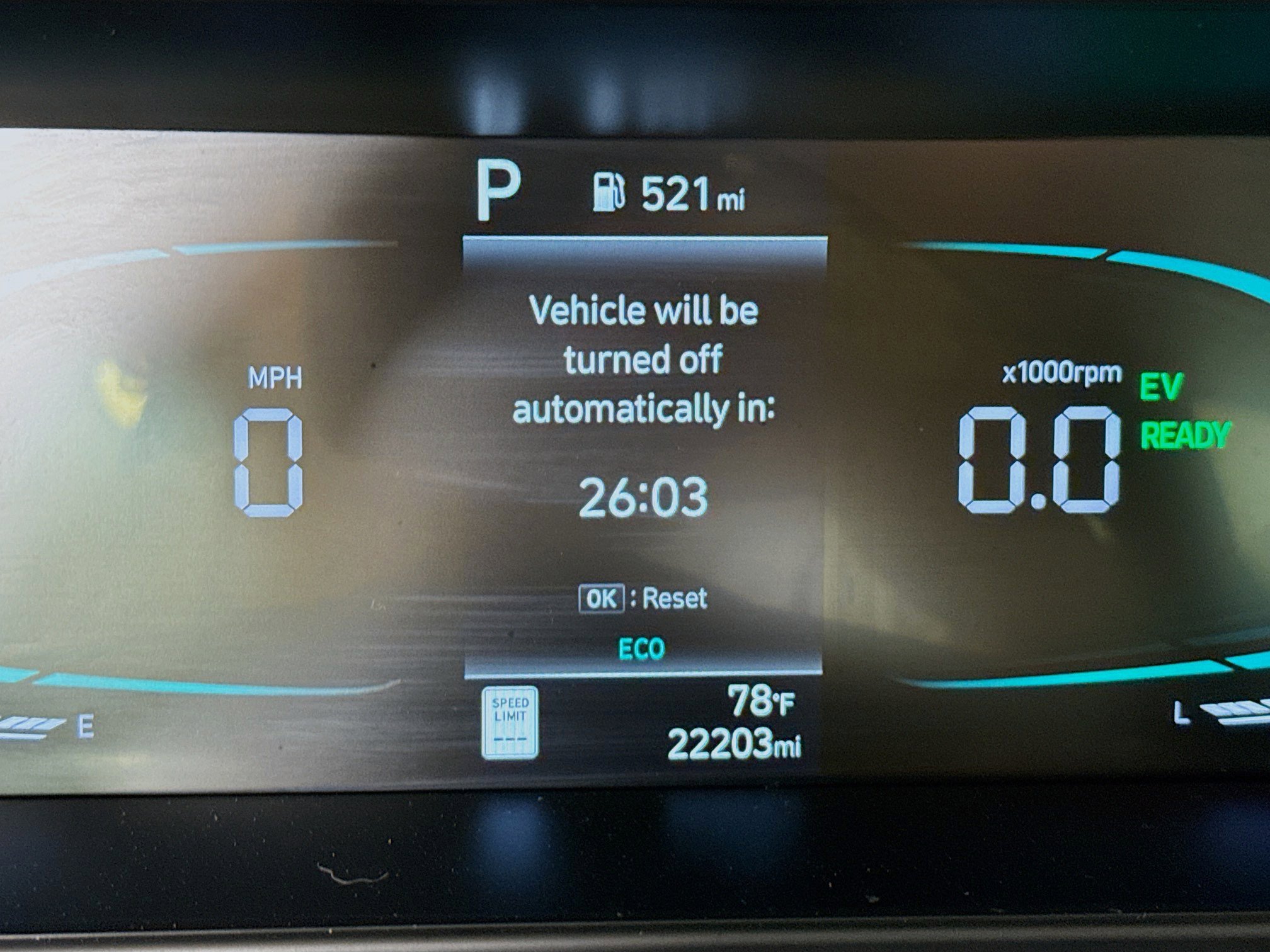 Used 2025 Hyundai Elantra Blue image 13