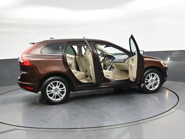 Used 2015 Volvo XC60 T5 Platinum w/ Climate Package image 31