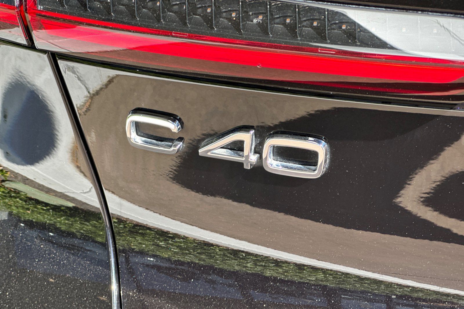 Used 2023 Volvo C40 P8 Recharge Ultimate AWD/4WD image 21