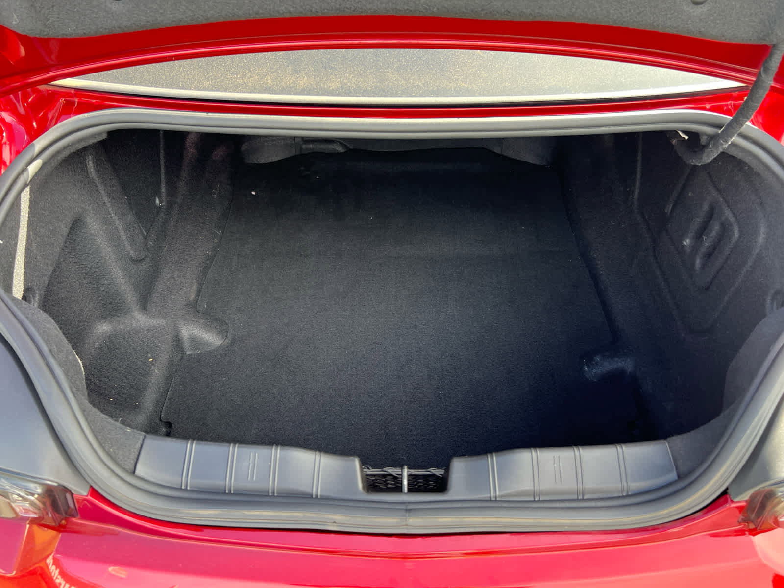 Used 2023 Chevrolet Camaro LT w/ Design Package 2 image 10