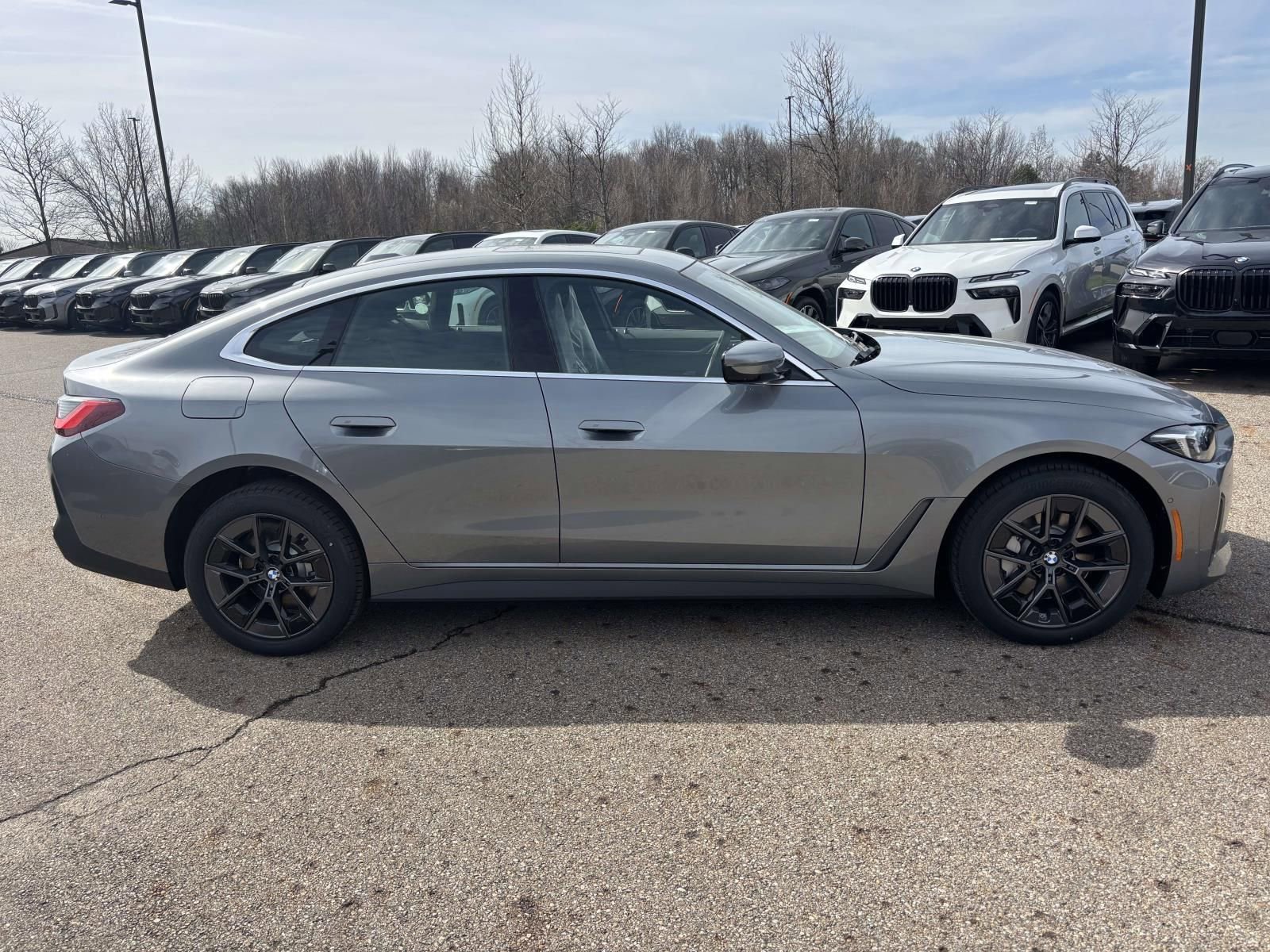 New 2026 BMW i4 xDrive40i w/ Premium Package AWD/4WD image 4