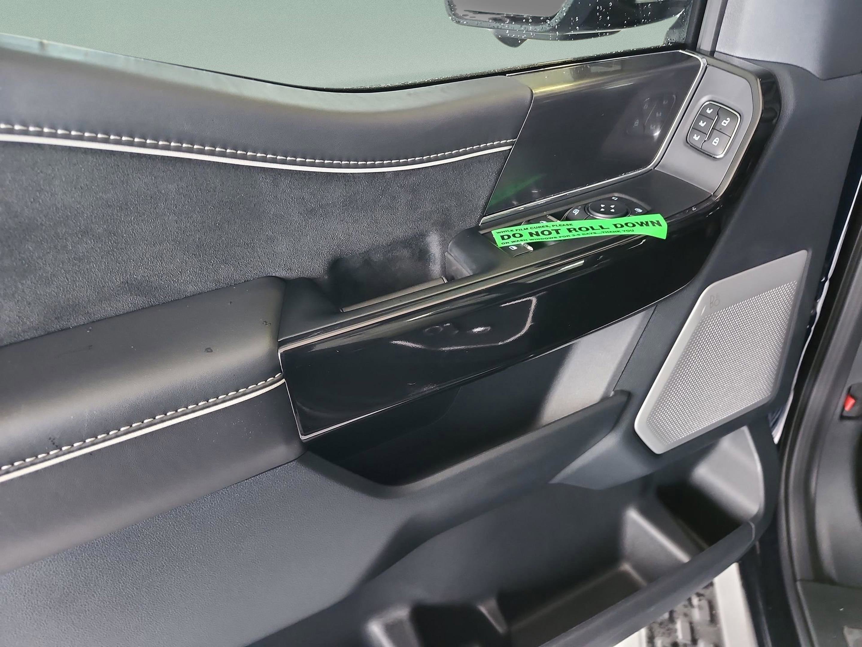 New 2025 Ford F150 Lightning Platinum AWD/4WD image 16