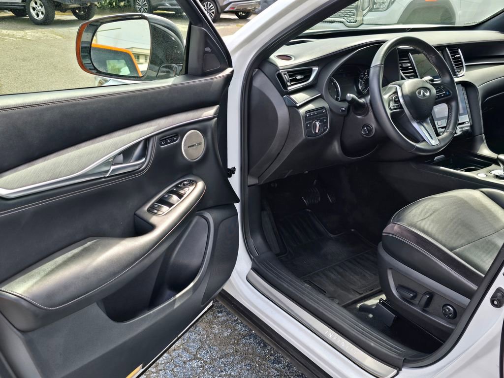 Used 2023 INFINITI QX55 Sensory w/ Lighting Package AWD/4WD image 18