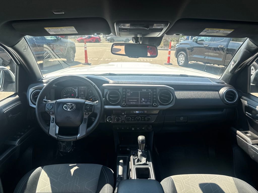 Used 2023 Toyota Tacoma TRD Sport w/ Technology Package AWD/4WD image 12