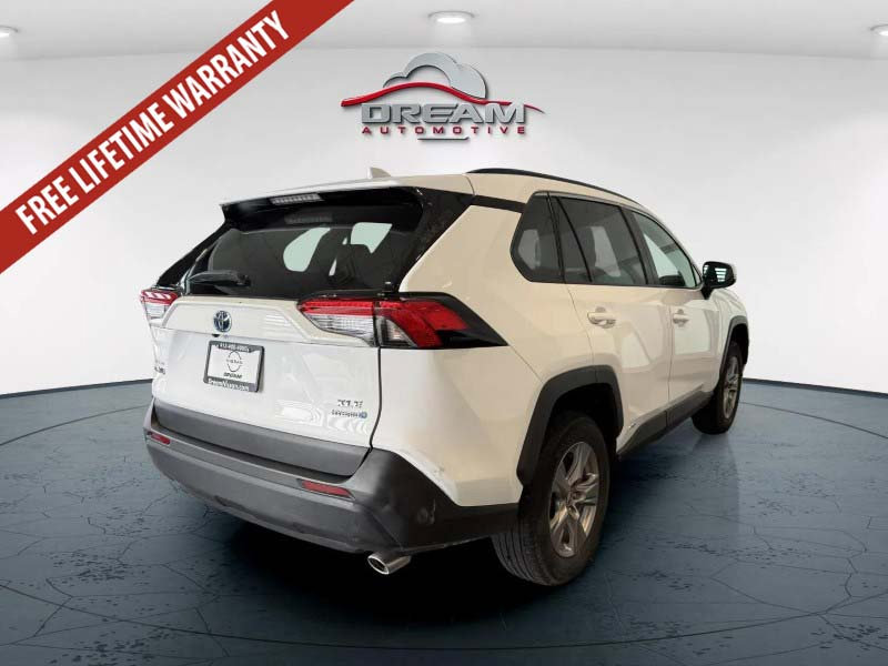 Used 2024 Toyota RAV4 XLE AWD/4WD image 21