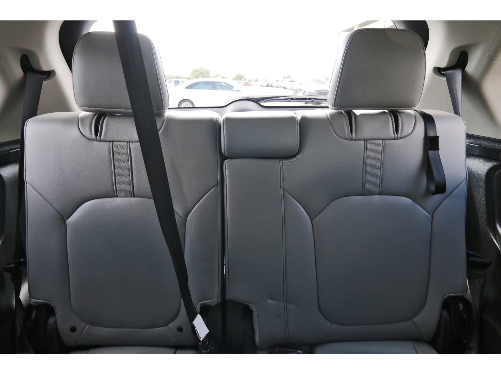 Used 2025 Honda Pilot EX-L image 15