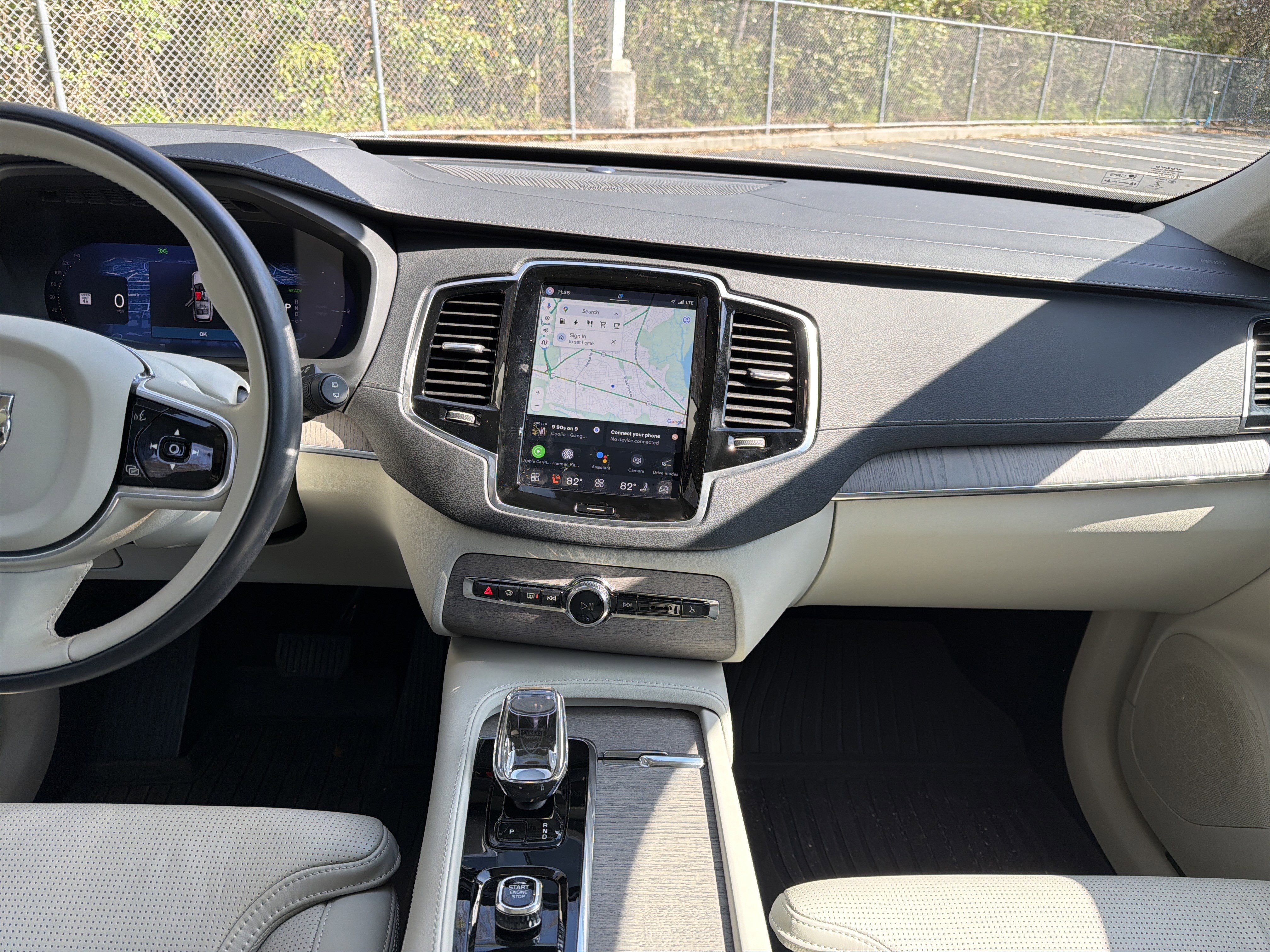 Certified 2023 Volvo XC90 T8 Ultimate w/ Protection Package image 31