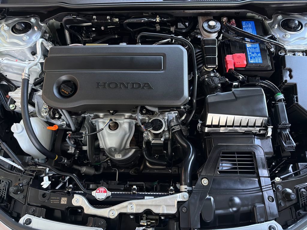 Used 2025 Honda Civic Sport image 35