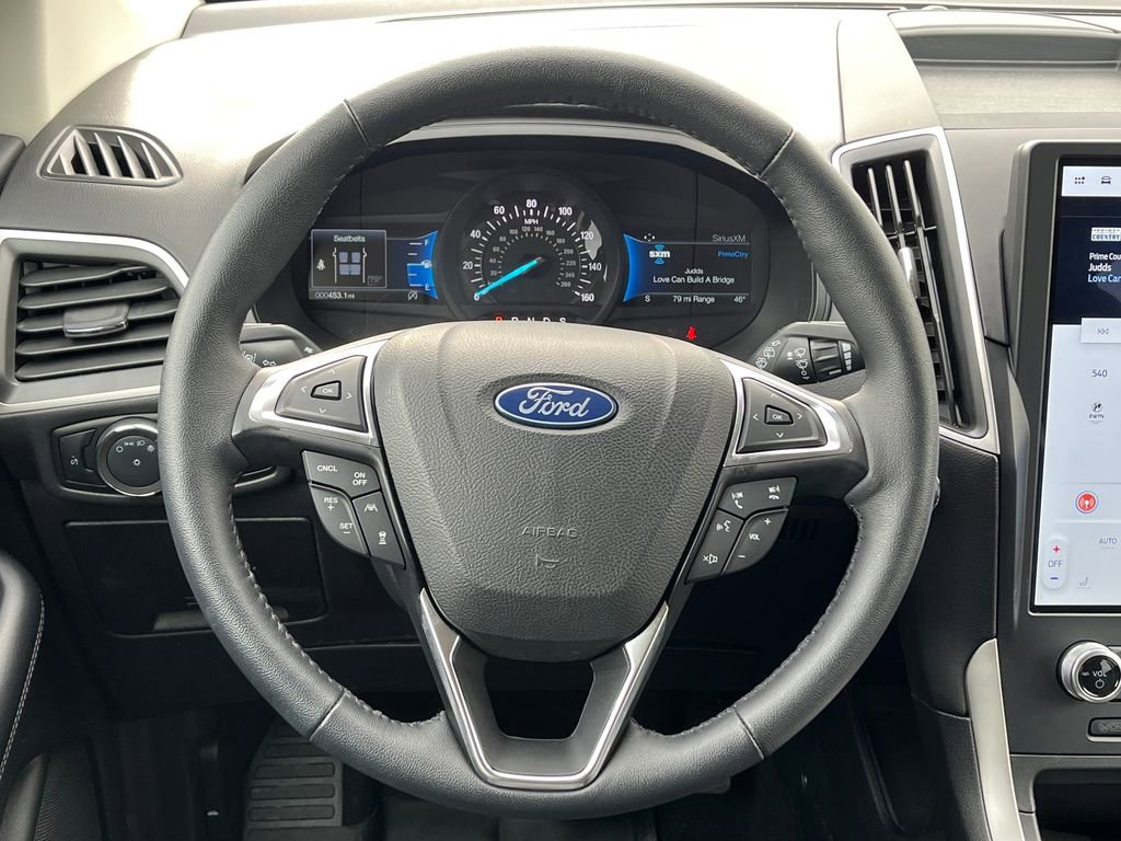 Used 2024 Ford Edge SEL image 20