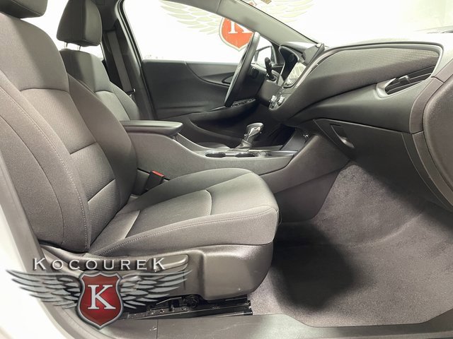 Used 2023 Chevrolet Malibu LT image 22