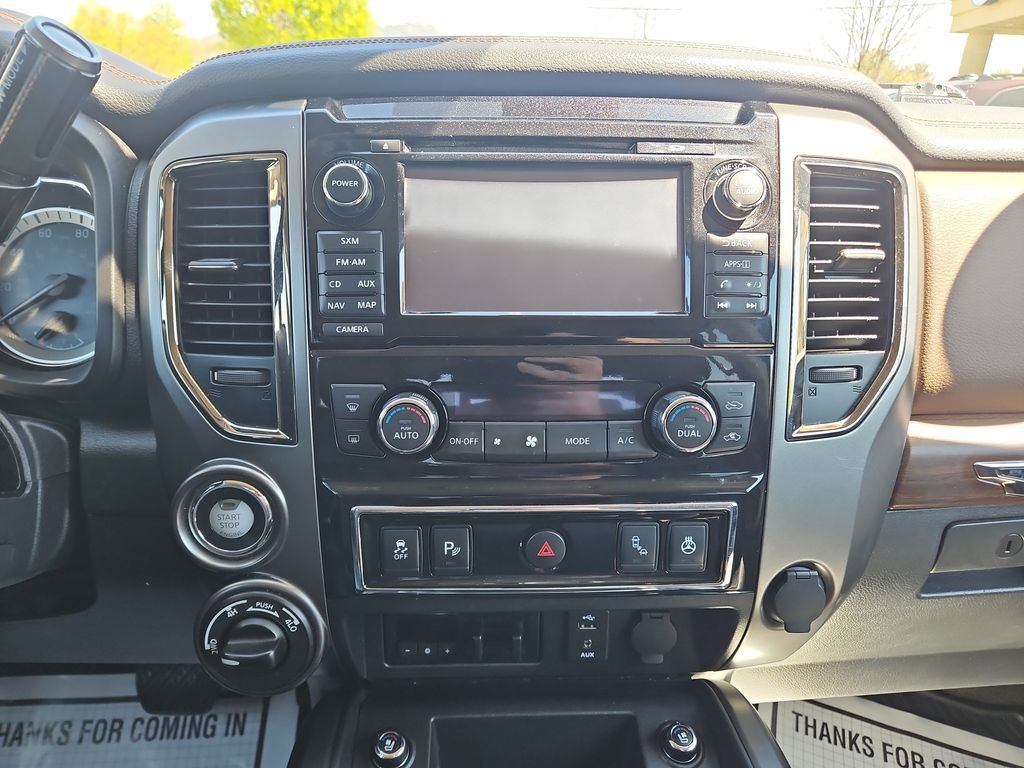Used 2016 Nissan Titan Platinum Reserve image 19