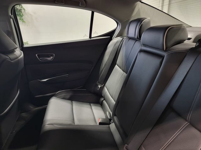 Used 2018 Acura TLX V6 w/ Technology Package FWD image 14