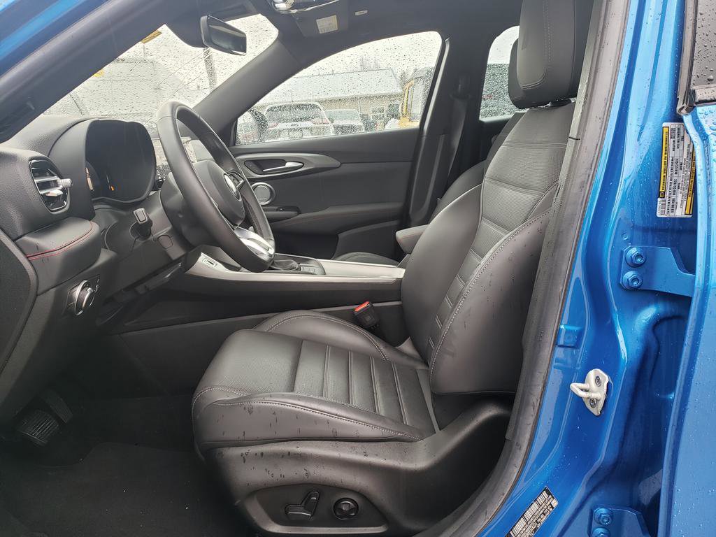 New 2024 Dodge Hornet GT Plus w/ Tech Pack Plus w/o Parking AWD/4WD image 10