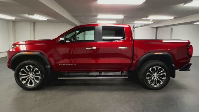 Certified 2025 GMC Canyon Denali AWD/4WD image 5