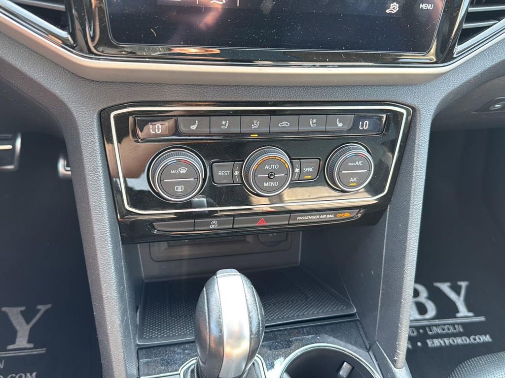 Used 2022 Volkswagen Atlas SEL Premium image 25