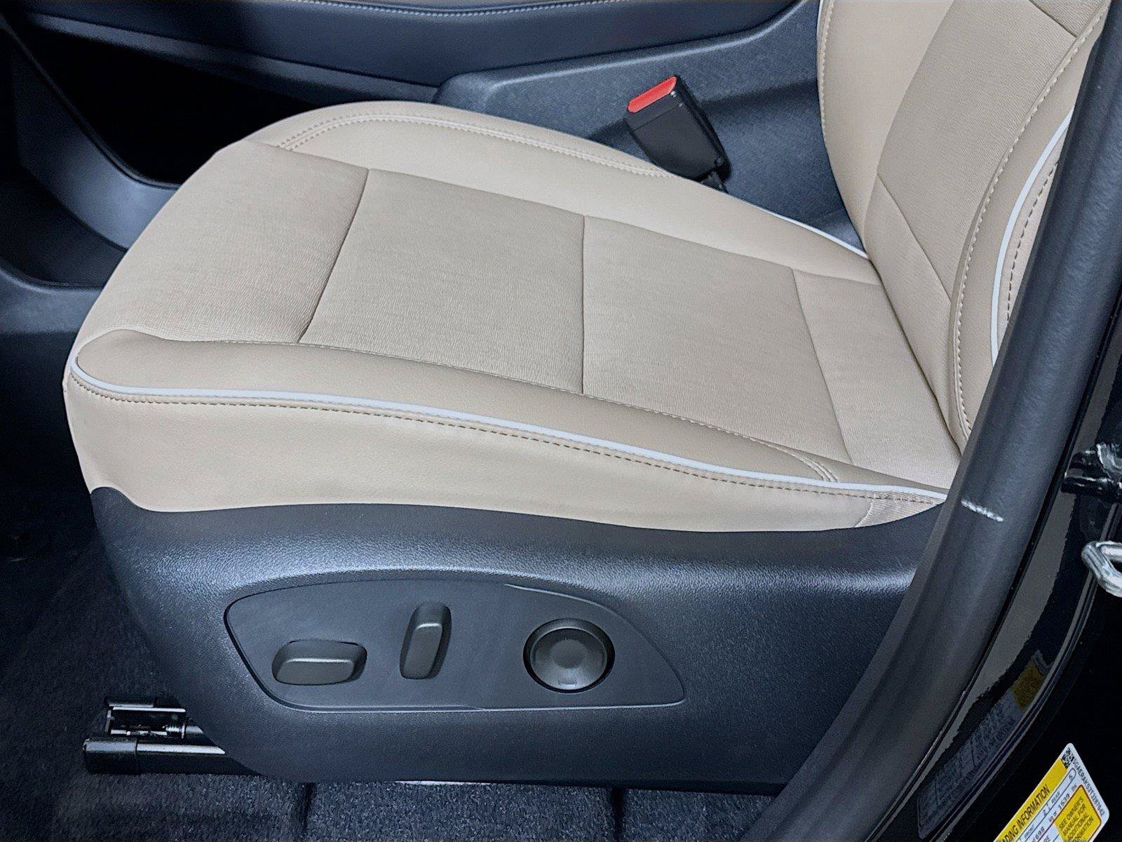 New 2026 Buick Enclave Preferred w/ Power Package FWD image 17