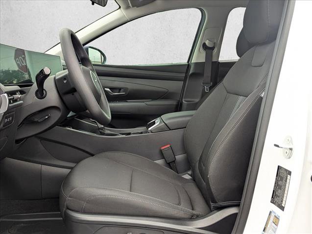 Used 2025 Hyundai Tucson SEL FWD image 4
